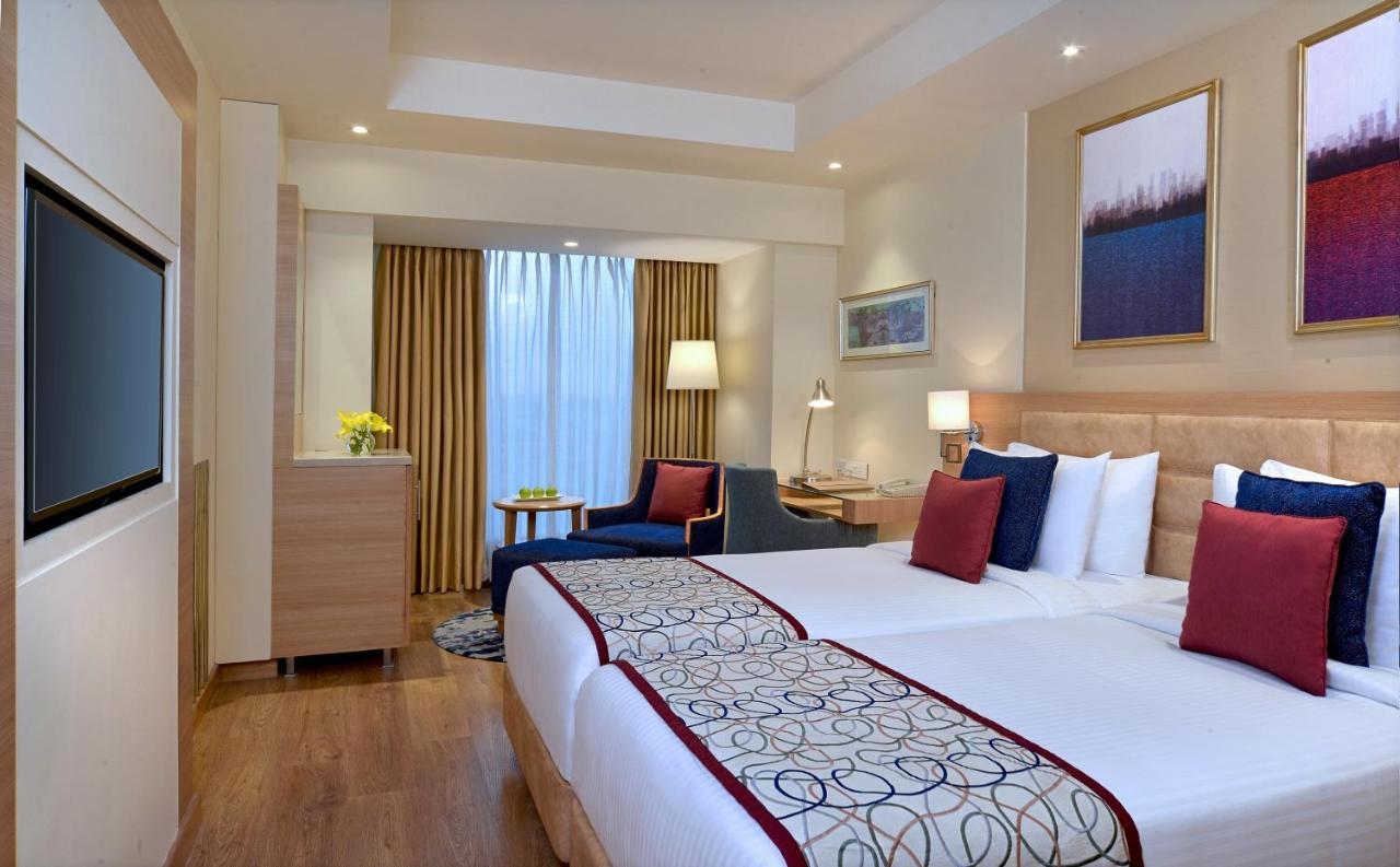 Golden Sarovar Portico Amritsar Ngoại thất bức ảnh